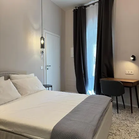 Landlord 8 - Finestra Sulla Cattedrale Penzion