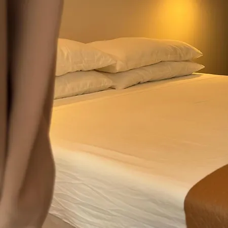 Penzion Landlord 8 - Finestra Sulla Cattedrale 3*