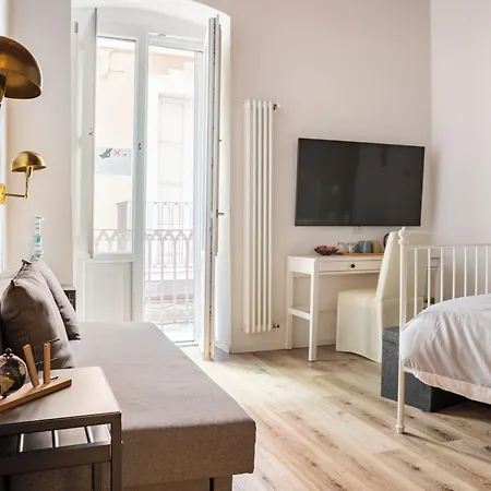 Penzion Landlord 8 - Finestra Sulla Cattedrale 3*