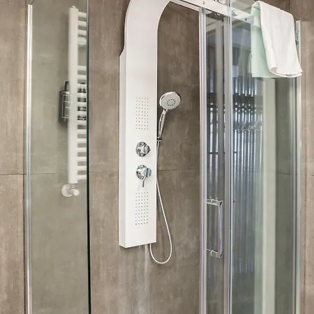 Landlord 8 - Finestra Sulla Cattedrale Penzion 3*