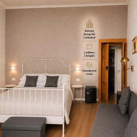 Landlord 8 - Finestra Sulla Cattedrale Vendégház Bari