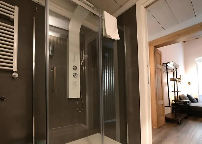 Affittacamere Landlord 8 - Finestra Sulla Cattedrale 3*