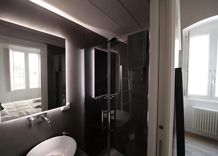 Affittacamere Landlord 8 - Finestra Sulla Cattedrale